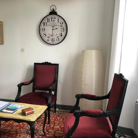Pour 2 Personnes Dans Agreable Saint-Florent-sur-Auzonnet