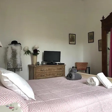 Pour 2 Personnes Dans Agreable Apartment Saint-Florent-sur-Auzonnet